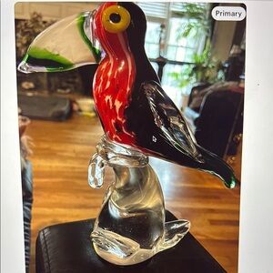 Murano Hand Blown Art Glass Toucan Sculpture on Pulled Pedestal Base